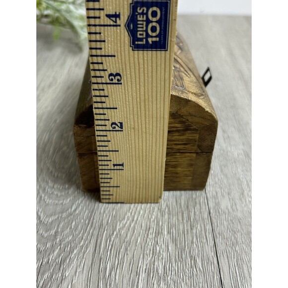 Vintage Carved Wooden Keepsake Box Treasure Chest Trinket Box Hinged Lid - Picture 10 of 10